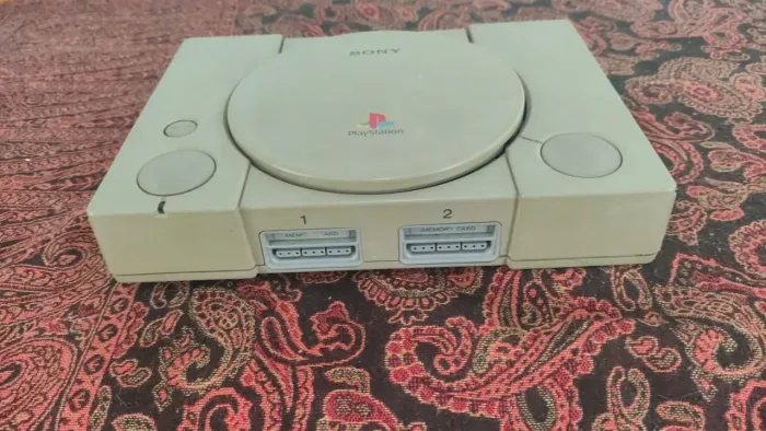 Playstation 1 (PS1) FAT adaptado para Picostation (SCPH-1001)