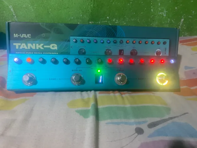 Pedal M-Vave Tank G Multiefeitos E Simulador De Amp - Usado
