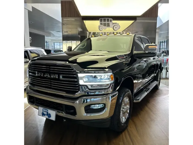 Ram 3500 Laramie 6.7 TB CD 4X4 Diesel 2024