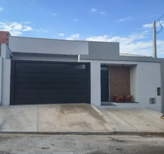 *OPORTUNIDADE no Residencial Lívia - Casa nova, pronta para morar!