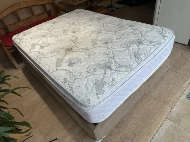 Cama Box Casal Molas Ensacadas Individuais