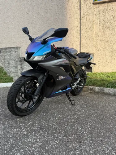 YAMAHA YZF R 15 2025 ABS