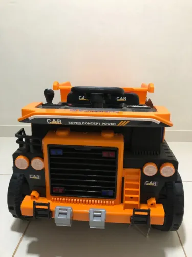 Caminhão Elétrico Infantil
