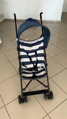 Carrinho de bebê guarda-chuva 