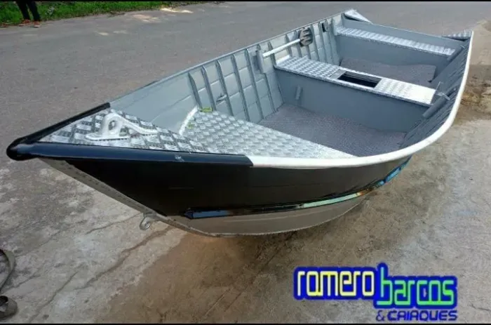 barco de aluminio para mar borda alta boca larga 5 e 6 metros