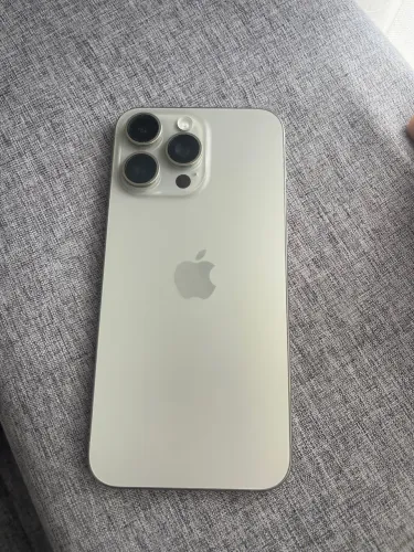 iPhone 15 pro max - 256GB