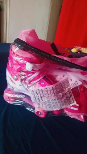 Patins Rosa e acessórios