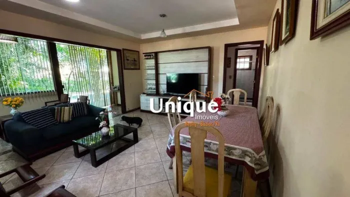 Casa com 4 dormitórios à venda, 200 m² por R$ 900.000,00 - Rasa - Armação dos Búzios/RJ