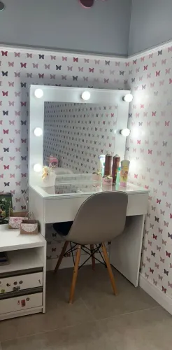 CAMARIM JÁ COM LAMPADAS E BANQUETA ROSA GRÁTIS