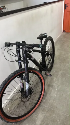Bicicleta Aro 29 Seminova Pra vender hoje
