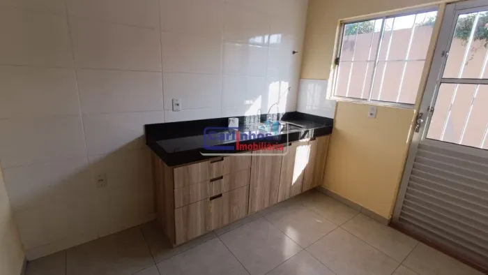 Apartamento para Aluguel no Bairro Bandeirinhas com área privativa - Betim/MG