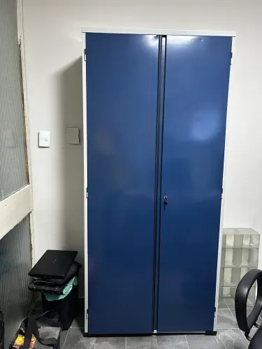 Armário metal 2 portas