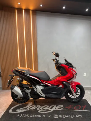 ADV 150 2023 IMPECÁVEL