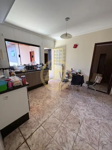 Casa em Vila Regina - Itapetininga