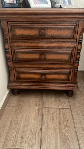 Mesa de cabeceira Cerejeira