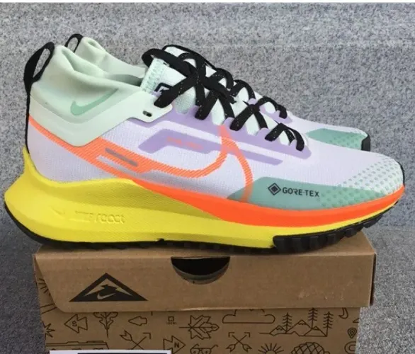 Tênis Nike Pegasus Trail Goretex tamanho 42.5 raridade novo na caixa