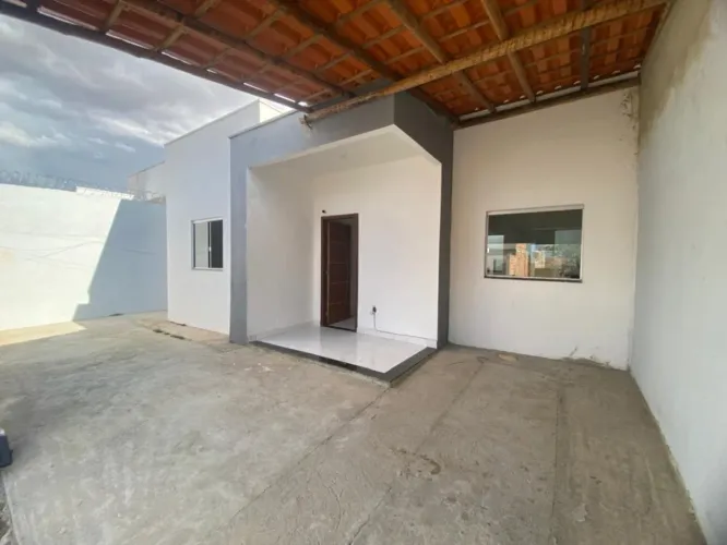 Casa Geminada com 2 quartos para alugar em Sete Lagoas
