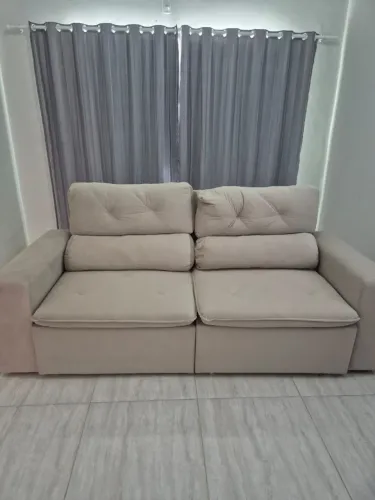 Sofá Retratil e Reclinável