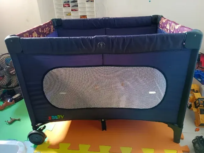 Berço portátil desmontável cercado J. Baby Style até 20 kg