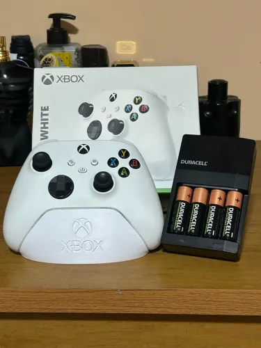 Controle Xbox Series X - Pilhas recarregáveis