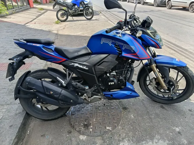 Apache RTR 200