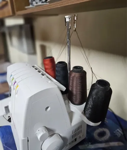 Máquina de costura Singer S0105
