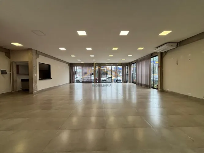 Salão para alugar em Nova Odessa, Centro, com 213 m²