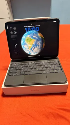 Capa teclado iPad 11?