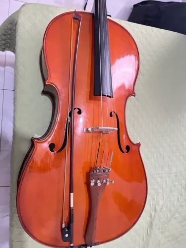 Violoncelo 4/4 Eagle