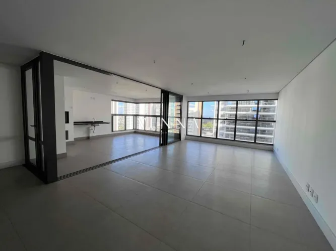 Apartamento à venda em Londrina, Santa Rosa, com 3 suítes, com 207 m², EPIC