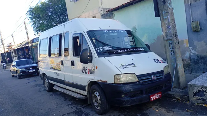 Van Ducato teto alto