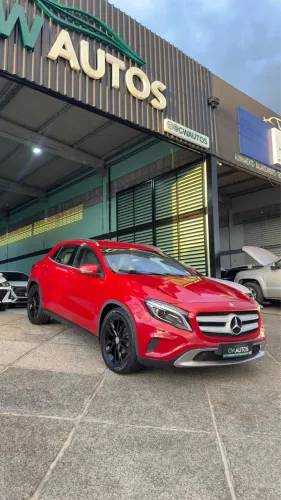 Mercedes-Benz GLA 200 Adv. 1.6/1.6 TB 16V Flex Aut. 2015