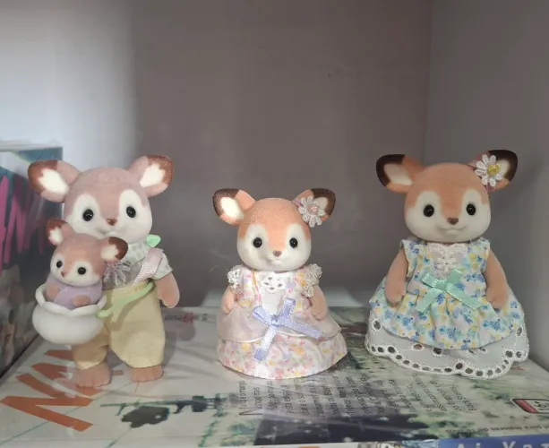 Sylvanian families Familia dos Cervos completa
