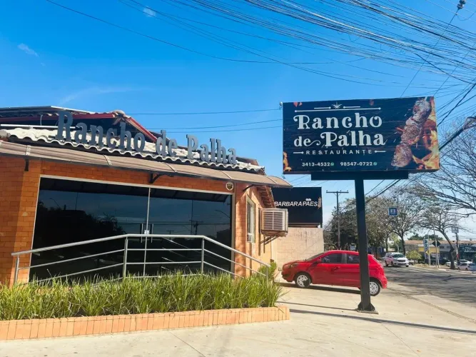 Operadora de caixa pra restaurante