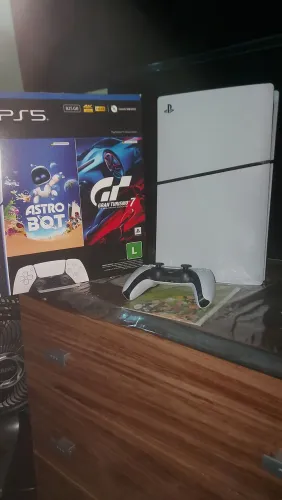 PS5 SLIM 825 GB