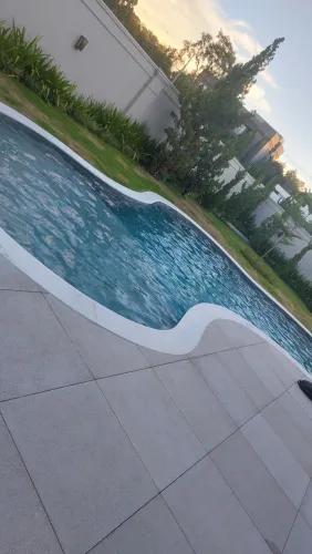 Piscineiro Profissional em Campo Grande-MS | Limpeza e Manutenção
