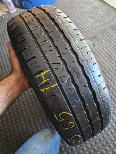 Um pneu 185/65/14 Goodyear semi-novo (230 em 2× no ct