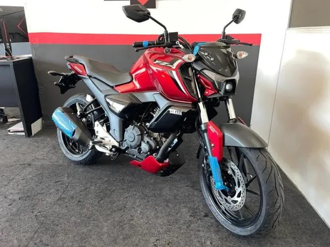 YAMAHA FZ15 FAZER ABS 2026