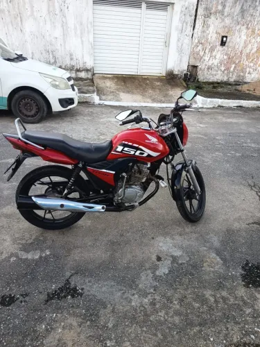 Titan 150