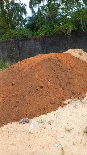 Barro de qualidade e Aterro.