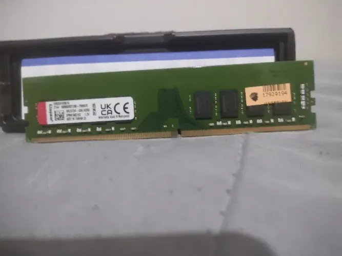 Memória ddr4 16 giga Kingston 