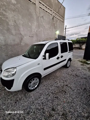 Fiat Doblo Attractive 1.4 Fire Flex 8V 5P 2014