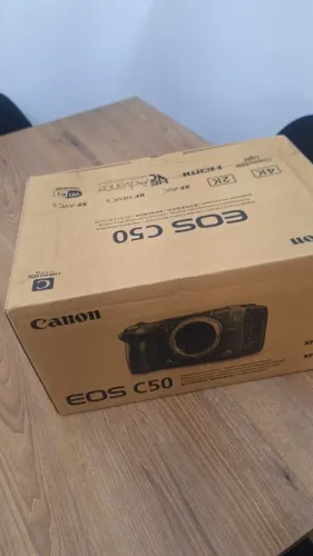 Canon C50