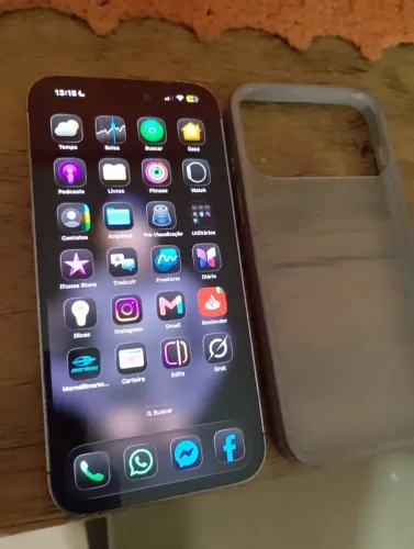 iPhone 14 Pro Max 128GB com traseira 17 pro Max (SO VENDA)