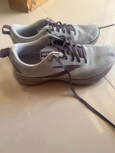 Tenis corrida 36