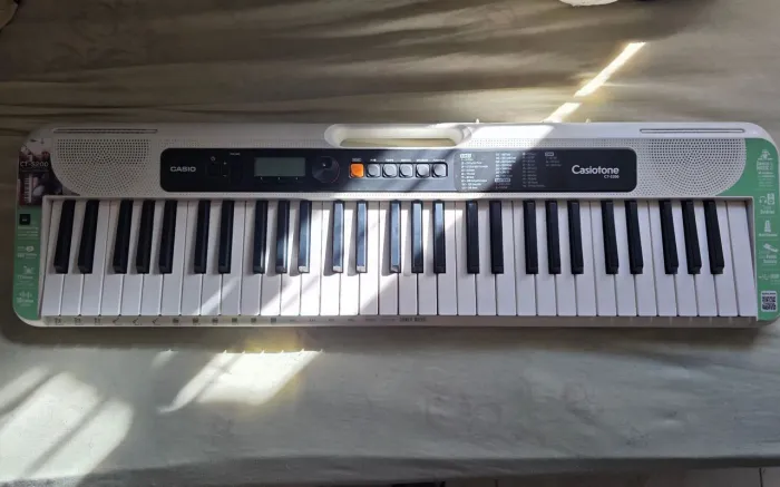 Teclado Arranjador Casio CT-S200 (Na Caixa / Estado de Novo)