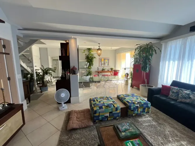 Cobertura Duplex a venda Novo Leblon com 190m² 3 quartos 1 suíte Barra da Tijuca RJ