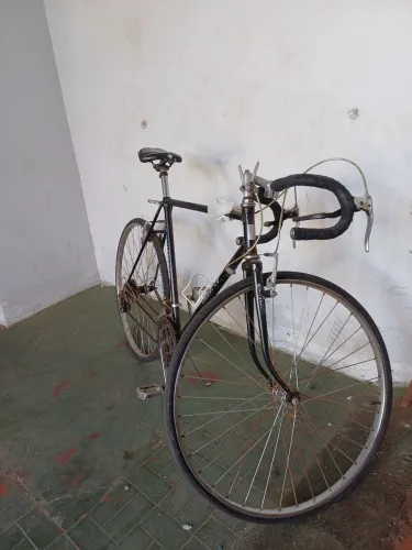 Bicicleta top dos anos 80 motifica e freios cantileve com rolamento 