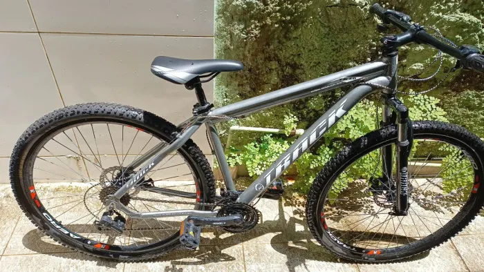 Bicicleta Track Tk07r Alumínio Aro 29
