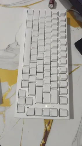 Vendo teclado magnético akko Fun 75HE novo
